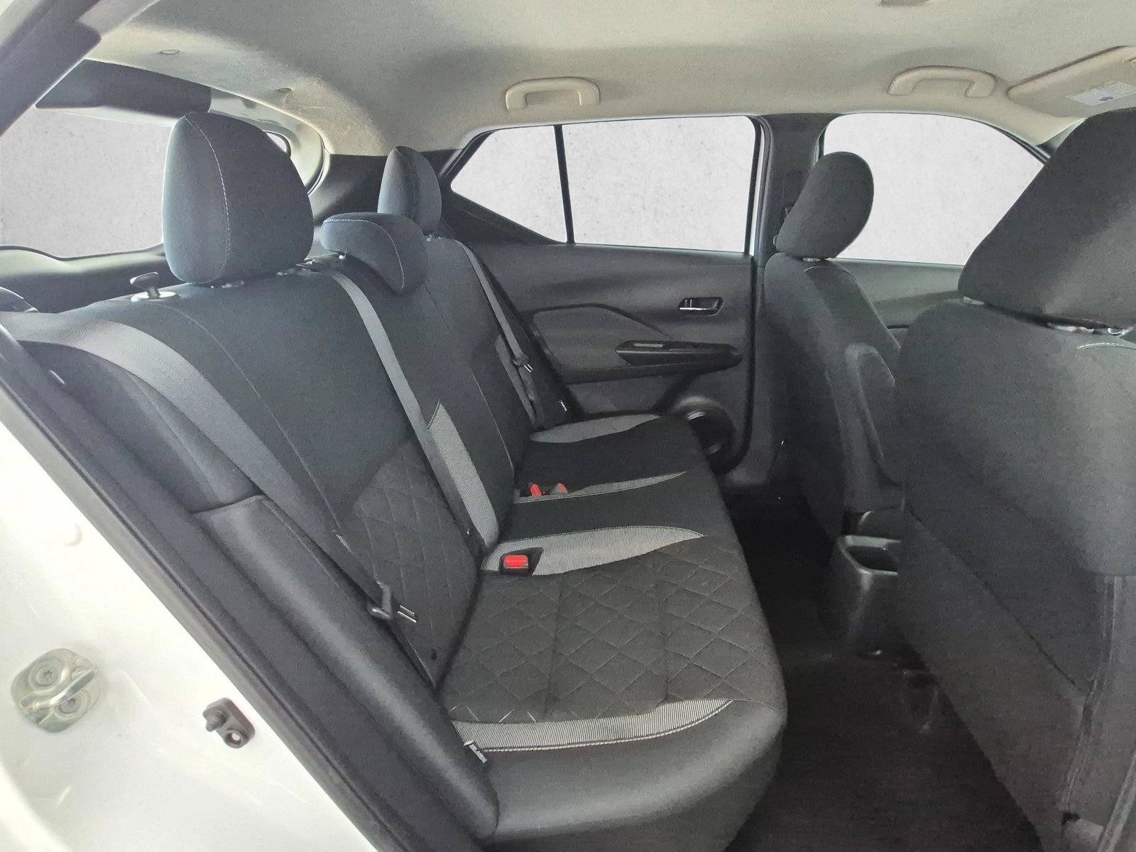 Used 2020 Nissan Kicks SV w/ Exterior Package FWD image 21