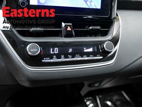 Used 2024 Toyota Corolla LE FWD image 19