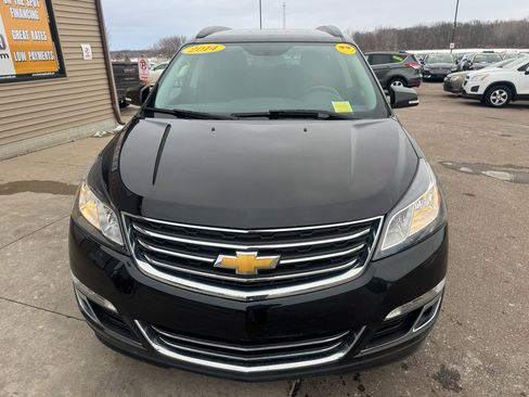 Used 2014 Chevrolet Traverse LT w/ All-Star Edition image 2