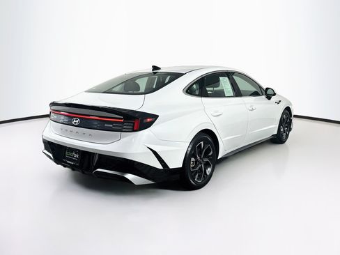 Used 2024 Hyundai Sonata SEL FWD image 9