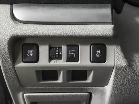 Used 2017 Subaru Forester 2.5i Premium image 23