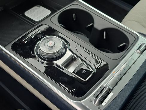New 2026 Kia Carnival SX FWD image 28