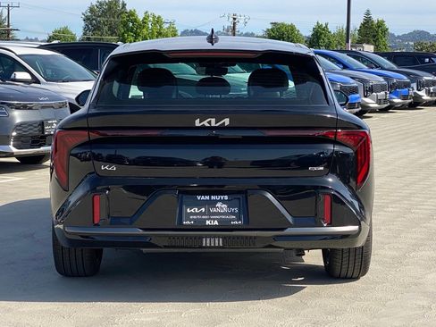 New 2026 Kia K4 GT-Line image 5