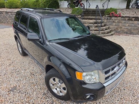 Used 2011 Ford Escape Limited w/ 301A Rapid Spec Order Code AWD/4WD image 28