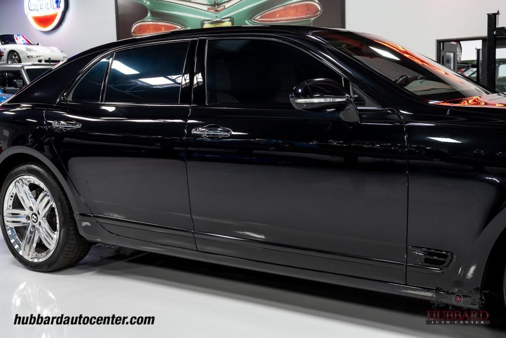 Used 2016 Bentley Mulsanne RWD image 34