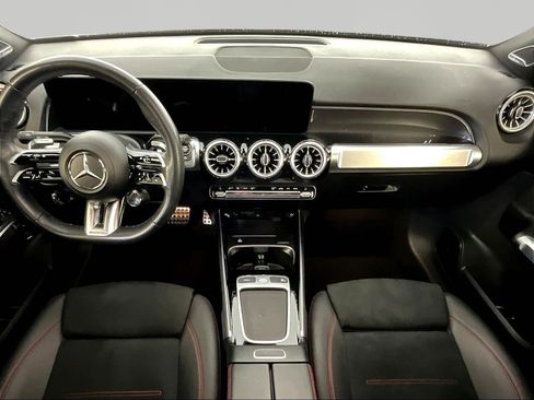 Used 2025 Mercedes-Benz GLB 35 AMG 4MATIC image 7