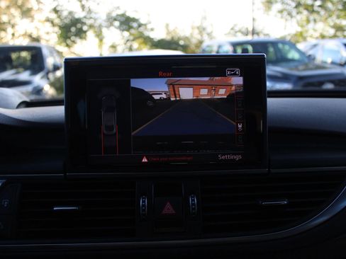 Used 2018 Audi S7 Prestige w/ Driver Assistance Package image 23