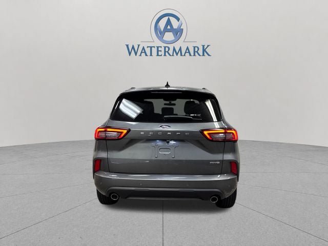 Used 2024 Ford Escape ST-Line w/ Tech Pack #1 AWD/4WD image 4