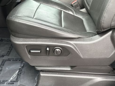 Used 2019 GMC Sierra 1500 SLT w/ SLT Convenience Package image 14