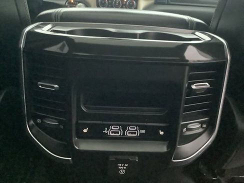 Used 2019 RAM 1500 Laramie image 11