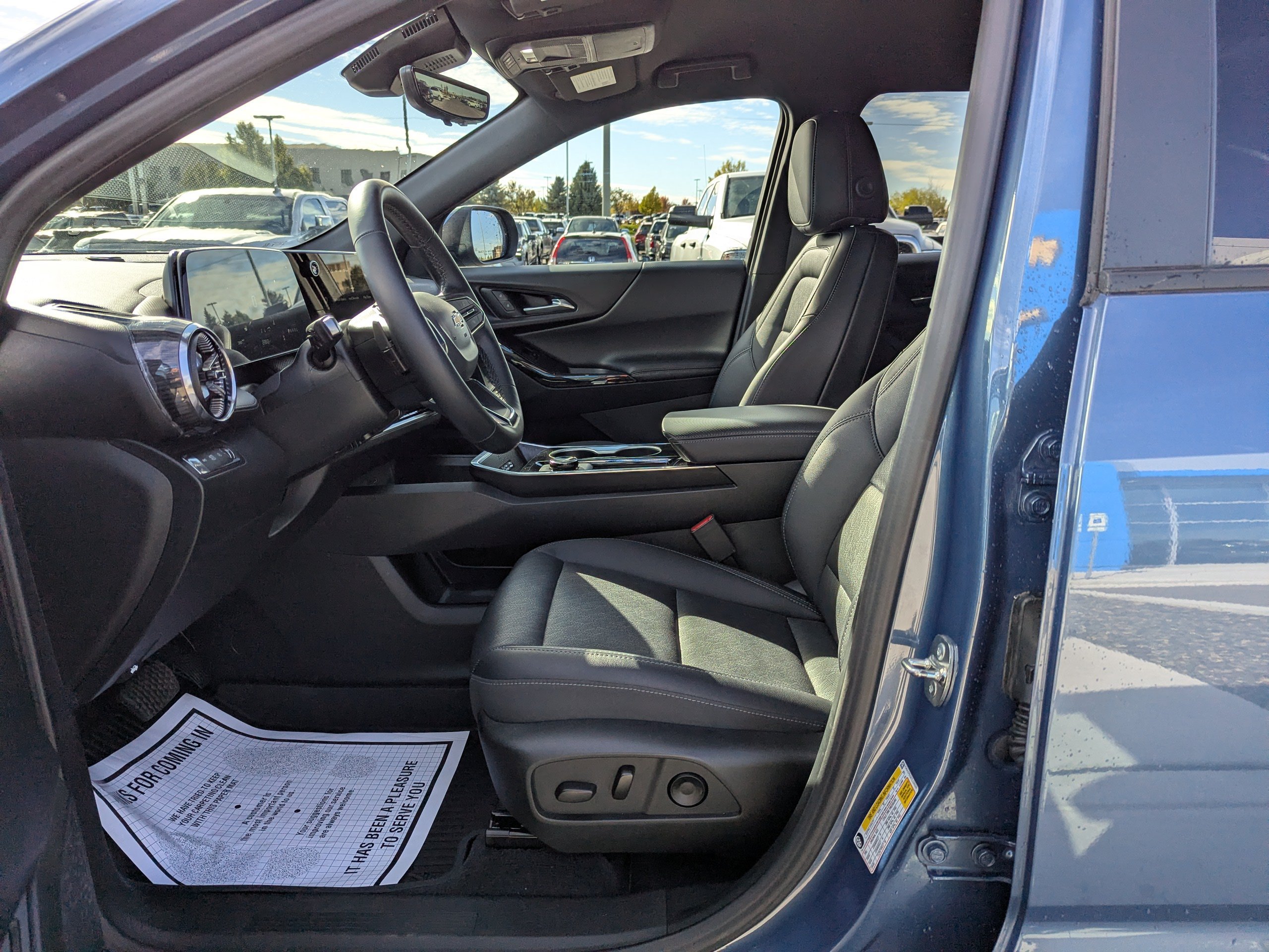 Certified 2026 Chevrolet Equinox LT w/ Convenience Package II AWD/4WD image 12