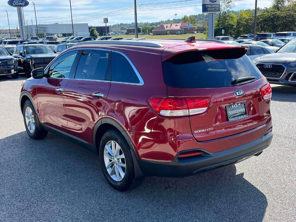Used 2016 Kia Sorento AWD w/ LX Convenience Package image 30