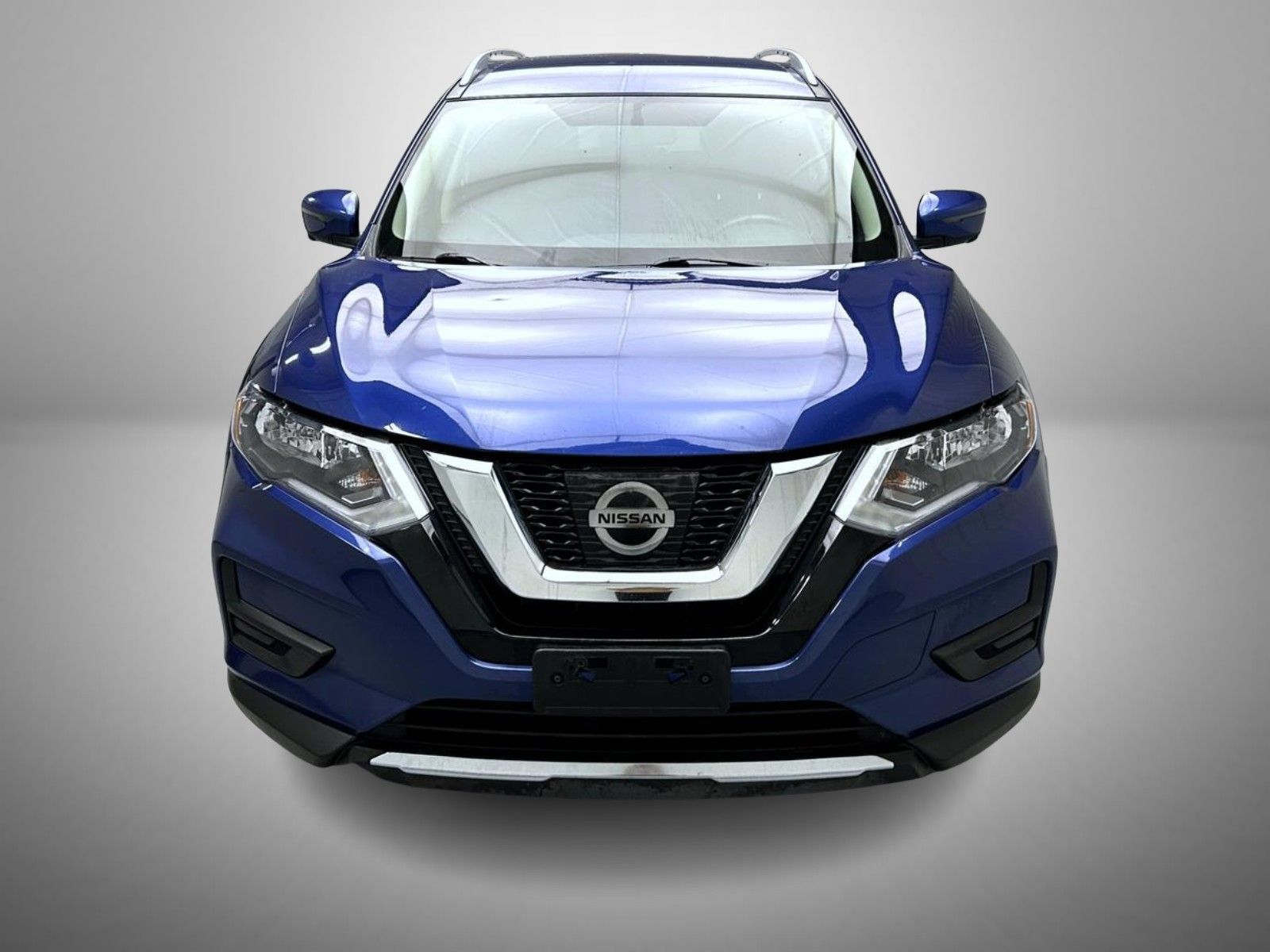 Used 2017 Nissan Rogue SV w/ SV Premium Package AWD/4WD image 2