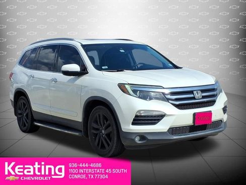 Used 2017 Honda Pilot Elite image 1
