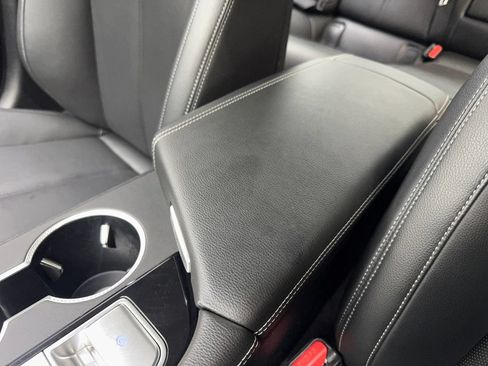 Used 2026 Genesis G70 2.5T RWD image 70