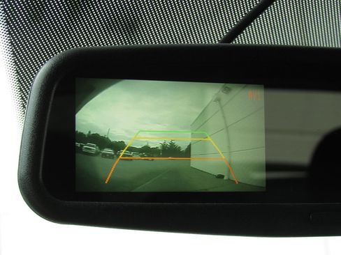 Used 2012 Chevrolet Captiva Sport LT FWD image 31