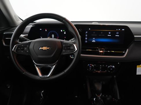 Used 2024 Chevrolet TrailBlazer LT w/ Convenience Package image 14