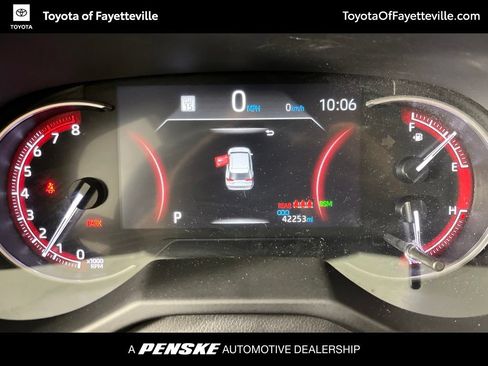 Certified 2025 Toyota RAV4 XLE FWD image 32