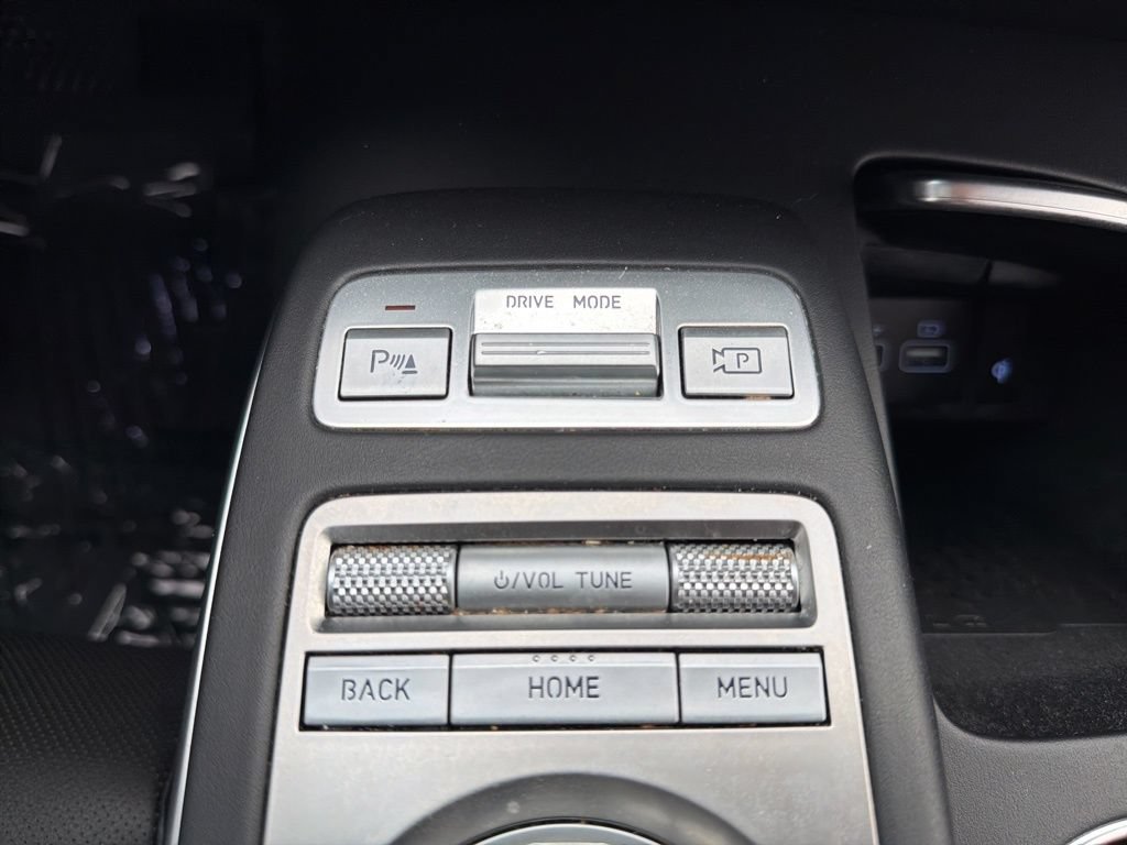 Used 2024 Genesis GV70 2.5T w/ Select Package AWD/4WD image 35