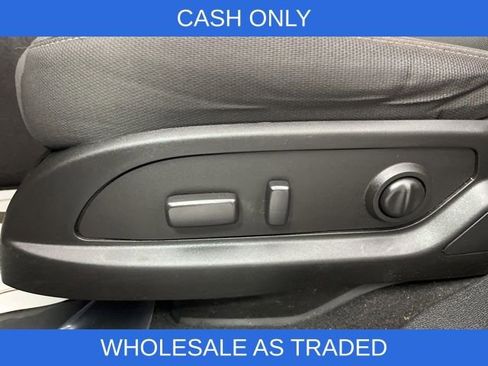 Used 2017 Chevrolet Traverse LT w/ Style and Technology Package image 30