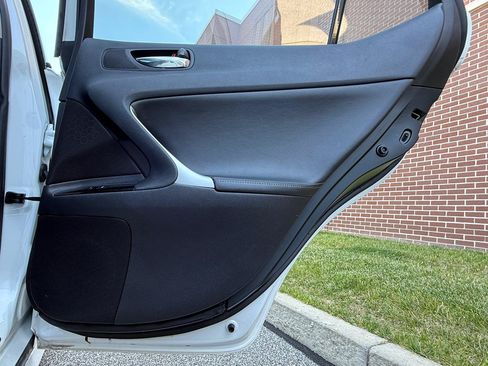 Used 2012 Lexus IS 250 RWD image 36