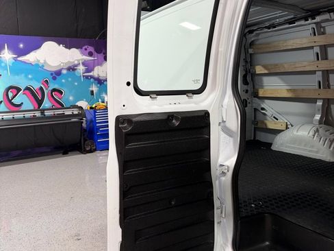Used 2024 Chevrolet Express 2500 w/ Driver Convenience Package image 18