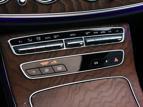 Certified 2022 Mercedes-Benz E 350 4MATIC Sedan image 15