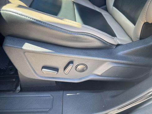Used 2024 Ford Bronco Wildtrak AWD/4WD image 12
