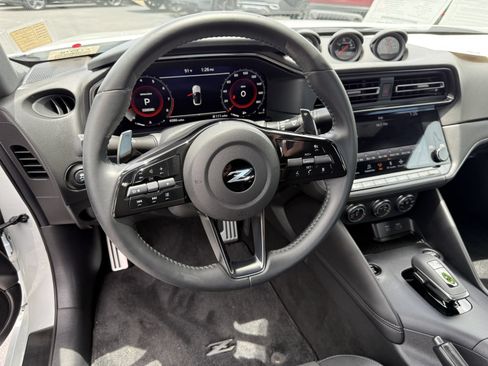 Used 2024 Nissan Z Performance w/ Floor Mat Package RWD image 15