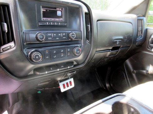 Used 2016 Chevrolet Silverado 3500 W/T image 31