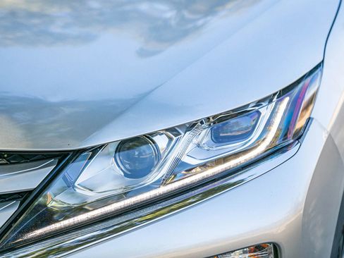 Used 2020 Mitsubishi Eclipse Cross ES image 7