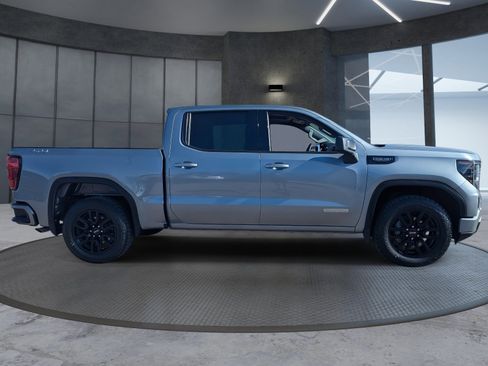 Used 2024 GMC Sierra 1500 Elevation image 7