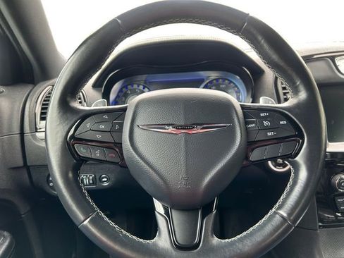 Used 2016 Chrysler 300 S AWD/4WD image 13