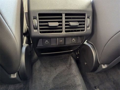 New 2024 Jaguar E-PACE R-Dynamic SE image 13