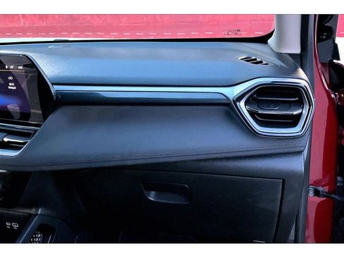 Used 2025 Chevrolet TrailBlazer LT image 17