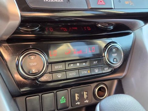 Used 2024 Mitsubishi Eclipse Cross SE AWD/4WD image 31