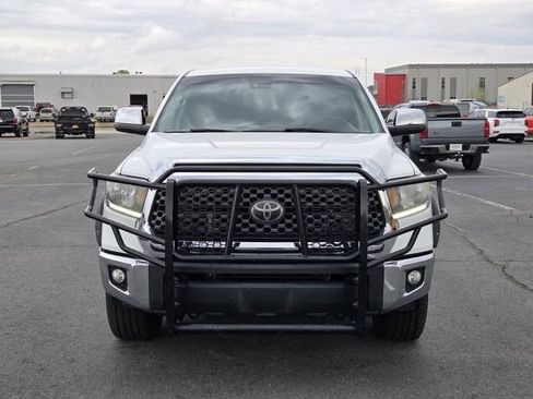 Used 2020 Toyota Tundra SR5 w/ SR5 Leather Package image 8