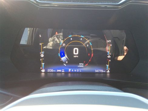 Certified 2023 Chevrolet Colorado Z71 w/ Z71 Convenience Package 2 image 29