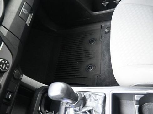 Used 2021 Toyota Tacoma SR image 9