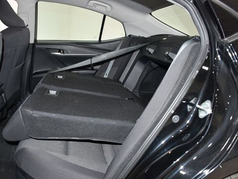 Used 2025 Toyota Camry LE FWD image 30
