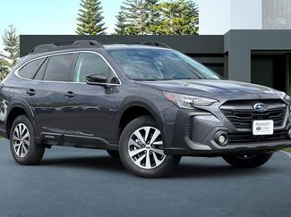 Used 2025 Subaru Outback Premium video 2