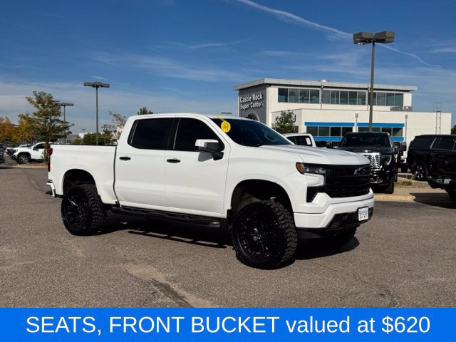 Used 2023 Chevrolet Silverado 1500 RST w/ Redline Edition AWD/4WD image 9