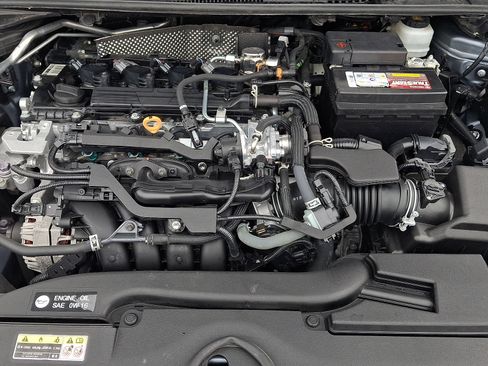 Used 2023 Toyota Corolla SE image 30