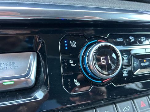 Used 2024 GMC Sierra 1500 Denali w/ Denali Reserve Package image 36