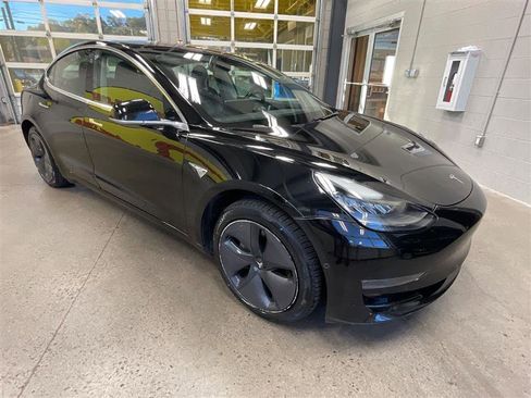 Used 2018 Tesla Model 3 Long Range image 7