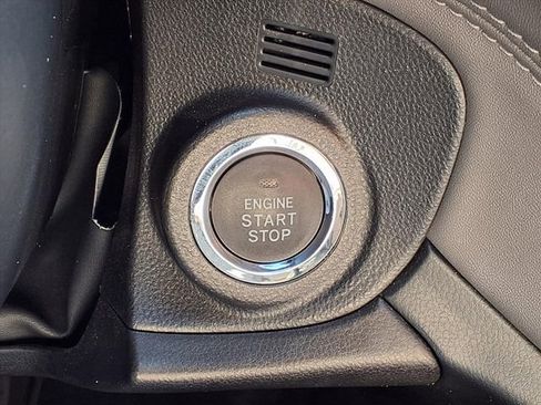 Certified 2025 Subaru Outback Onyx Edition image 16