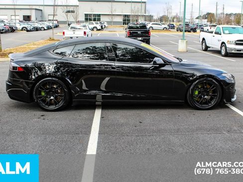 Used 2021 Tesla Model S Plaid image 9