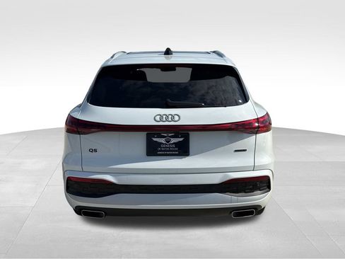 Used 2025 Audi Q5 Premium Plus AWD/4WD image 8