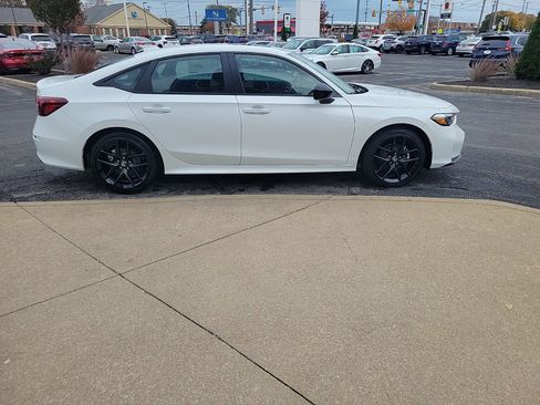 New 2026 Honda Civic Sport image 4