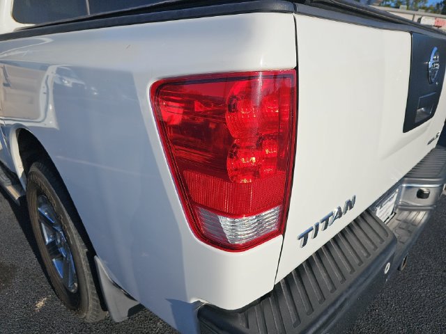 Used 2012 Nissan Titan SV w/ SV Value Truck Pkg RWD image 32
